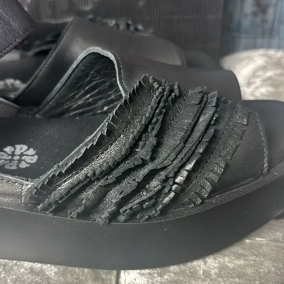 Papucei Helga black leather sandal NWOT, size 41 or 10.5, has some imperfections